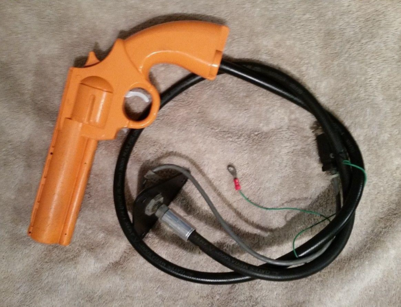 File:Crime Patrol Arcade Gun 2.png